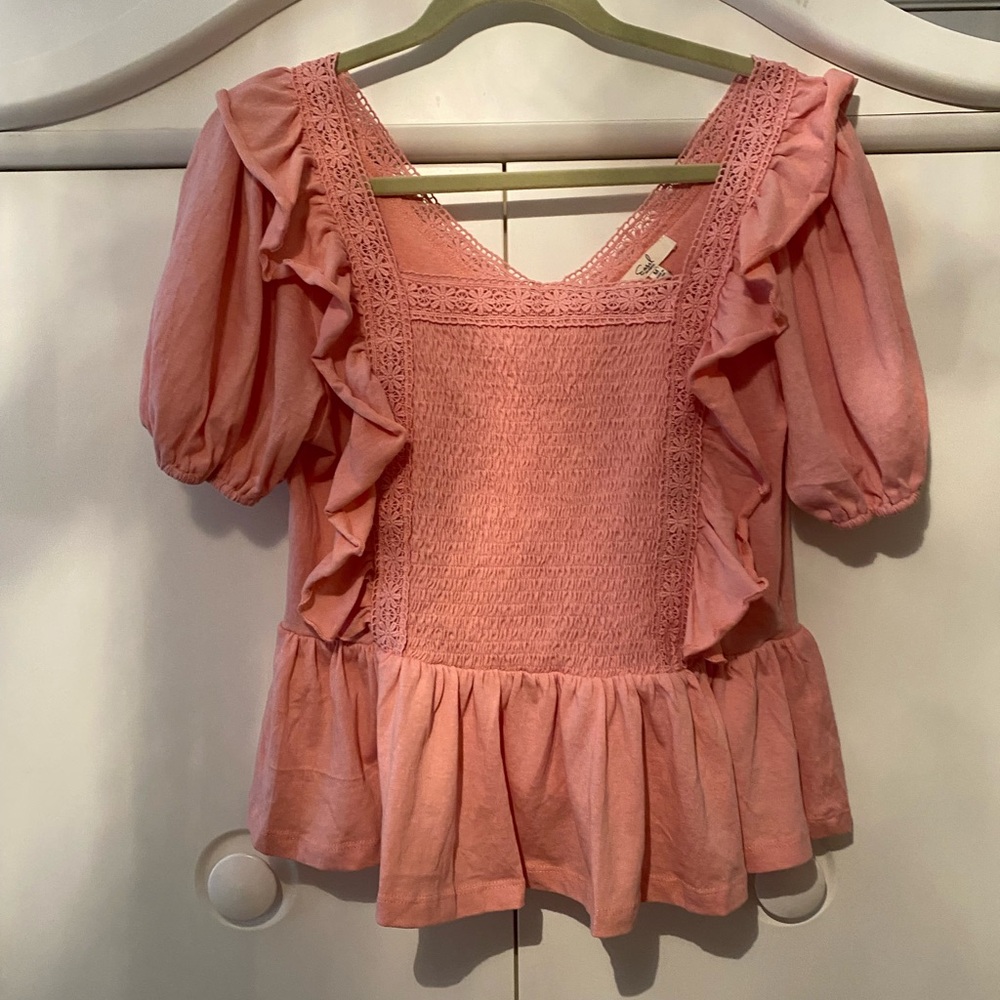 Easel Pink Ruffled Women's Top NWT boho FLOWY